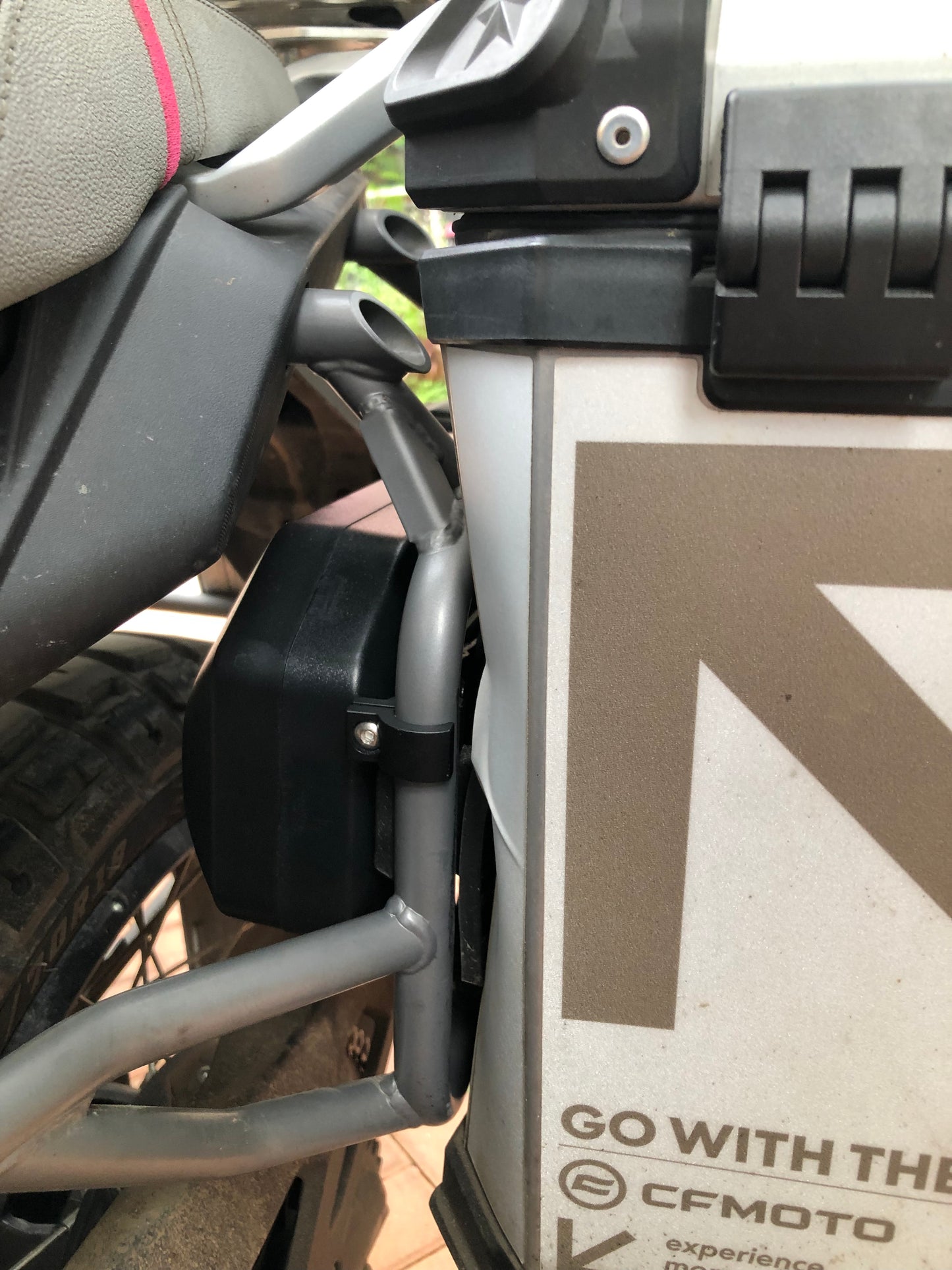450MT Luggage rack tool box (A)