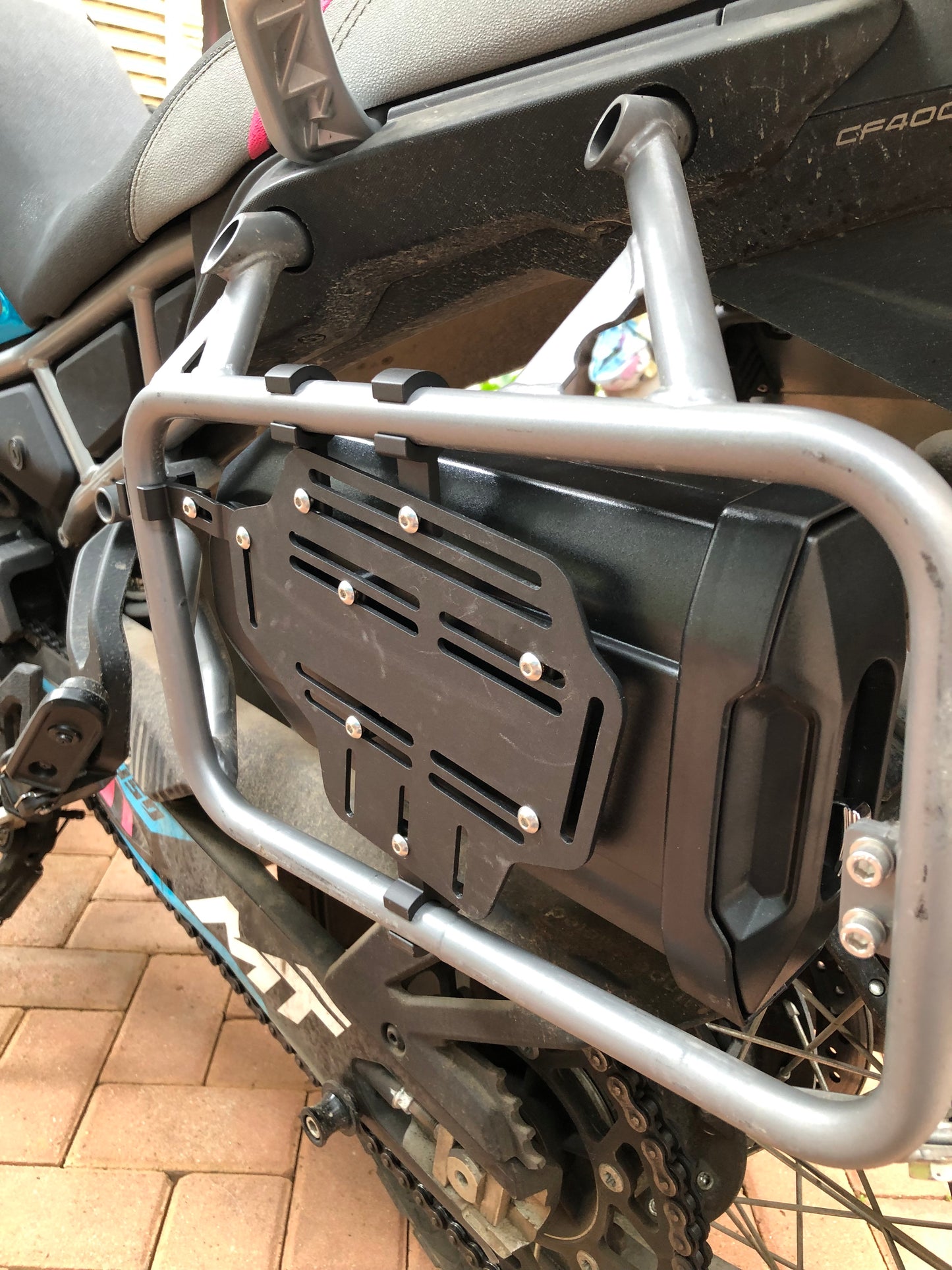 450MT Luggage rack tool box (A)