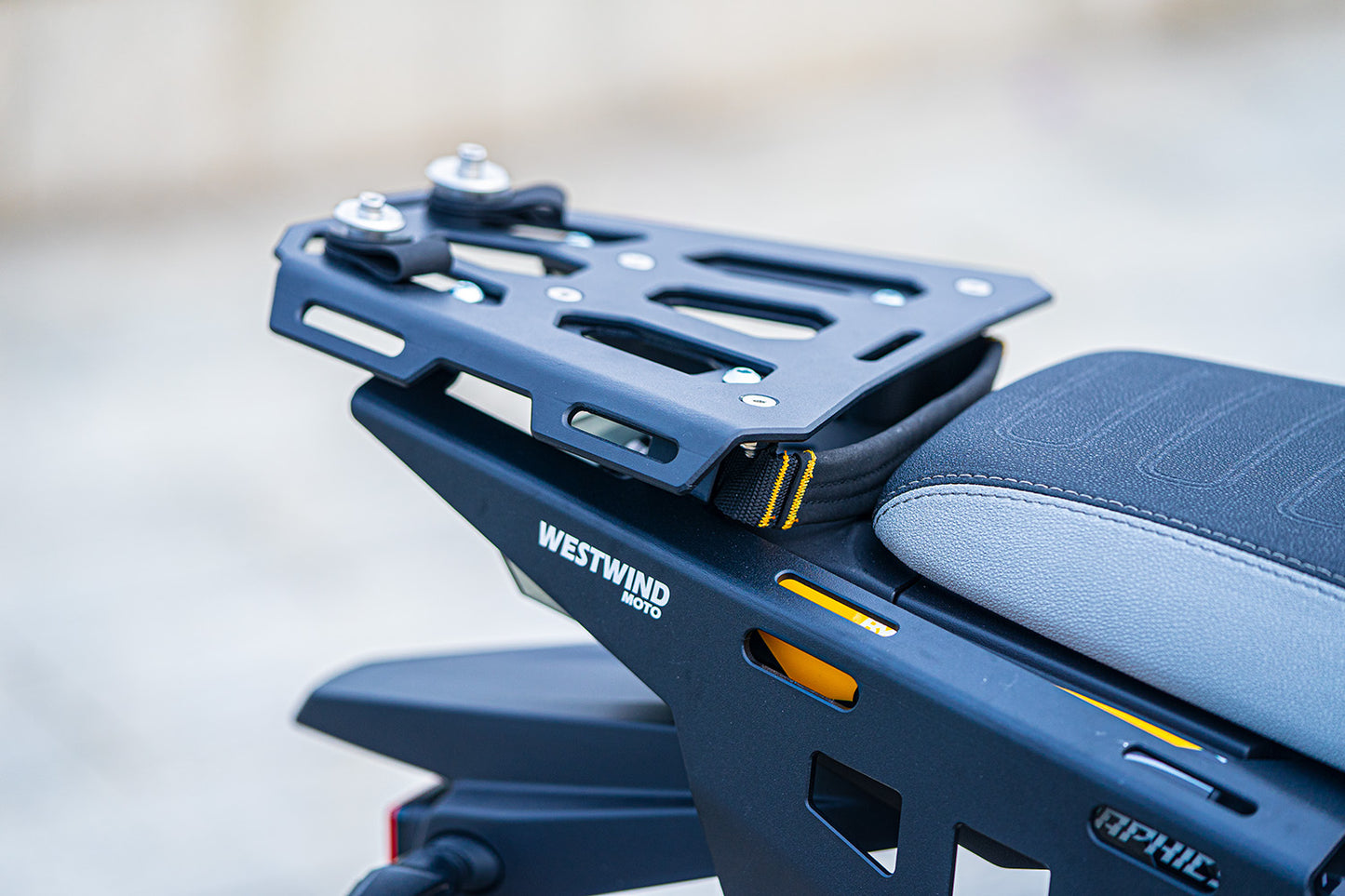 450MT Side Bag Bracket(B)