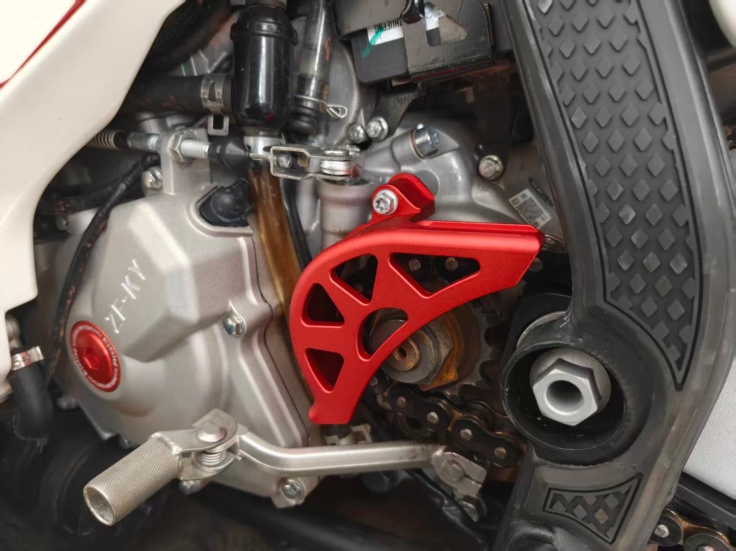 Sprocket cover For 450RALLY (CNC)