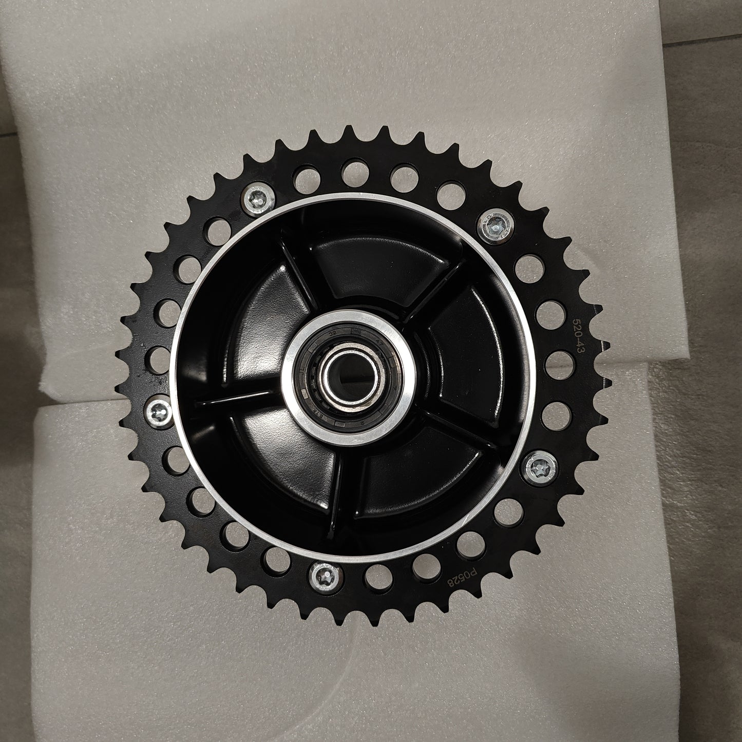 DS525X rear sprocket (Solve the problem of loose screws)