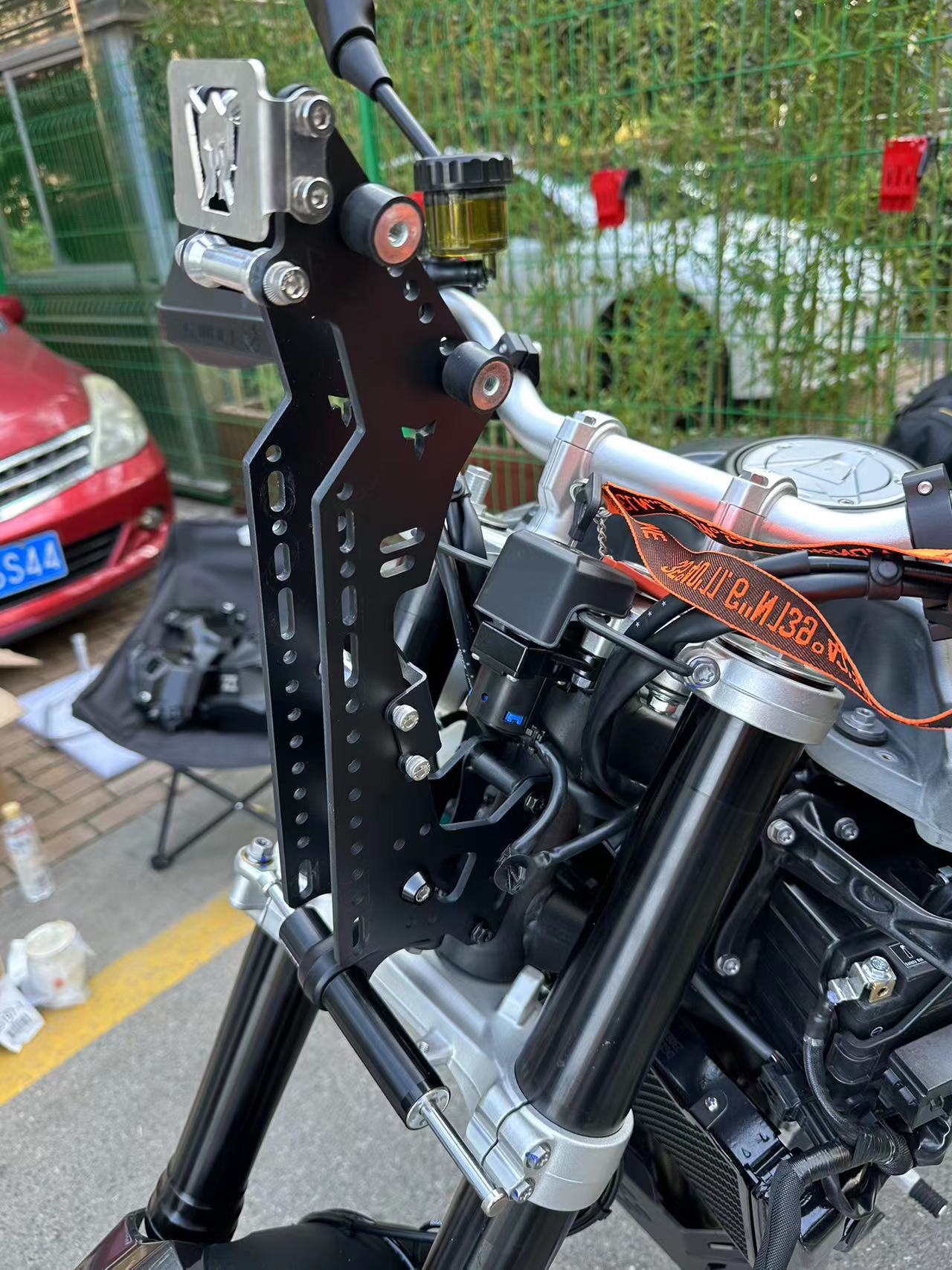 Kove 800X Navigation Tower (A)