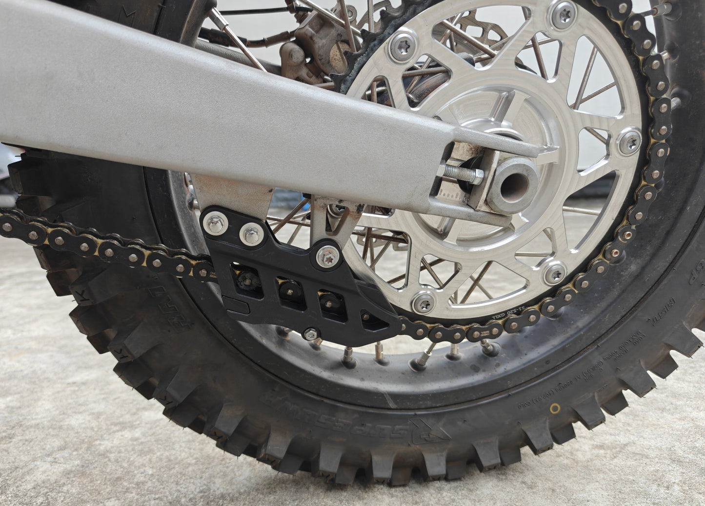 450RALLY Chain guide (B)