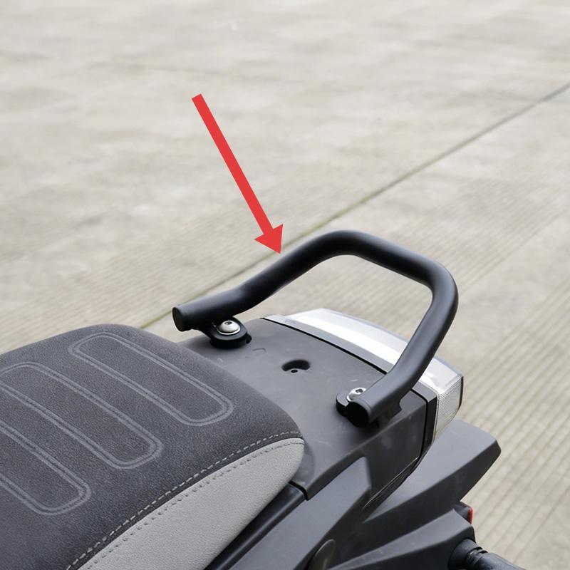 450MT REAR GRAB HANDLE (B)