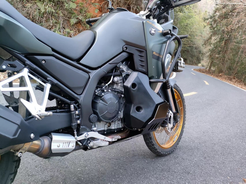 kove 800X Expanded fuel tank + guard plate