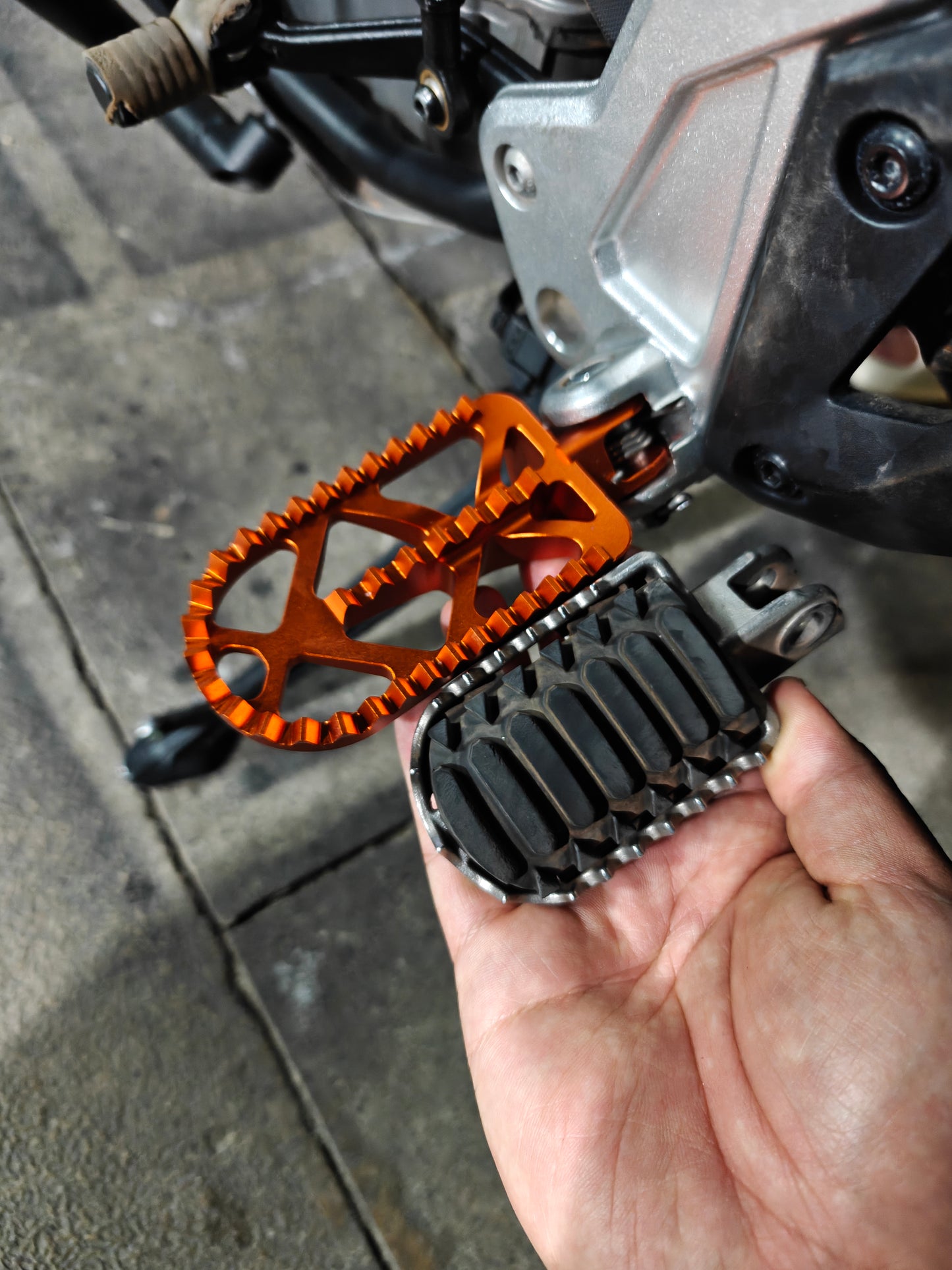 Pedal For 700MT (B)