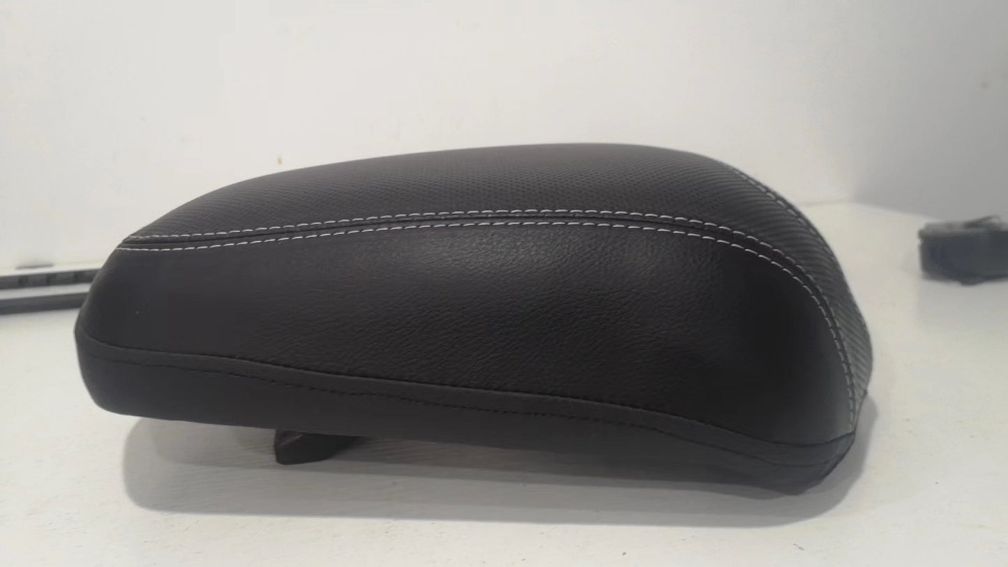 TRK702/X Passenger seat (thickened)