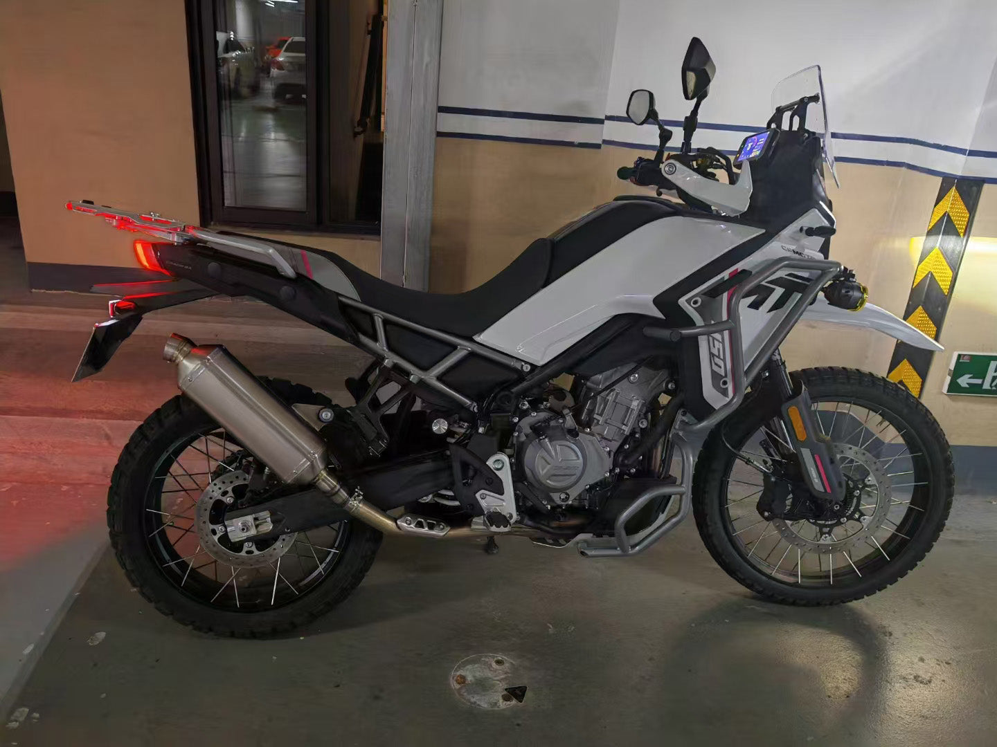 450MT Titanium alloy exhaust  (tail section)