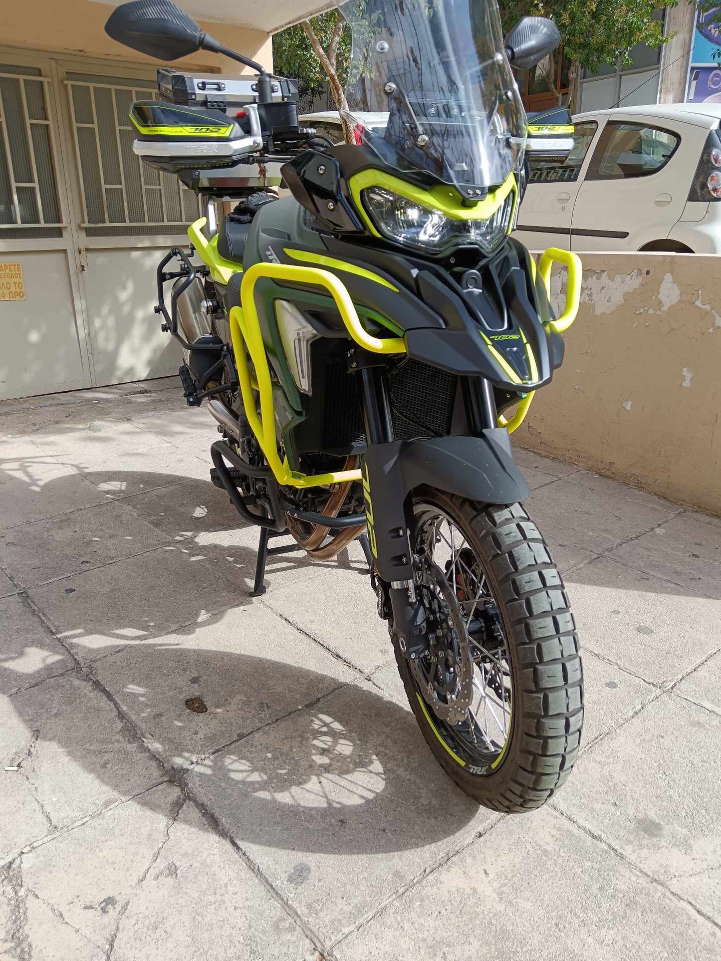 TRK702/X protection bar (Model A)