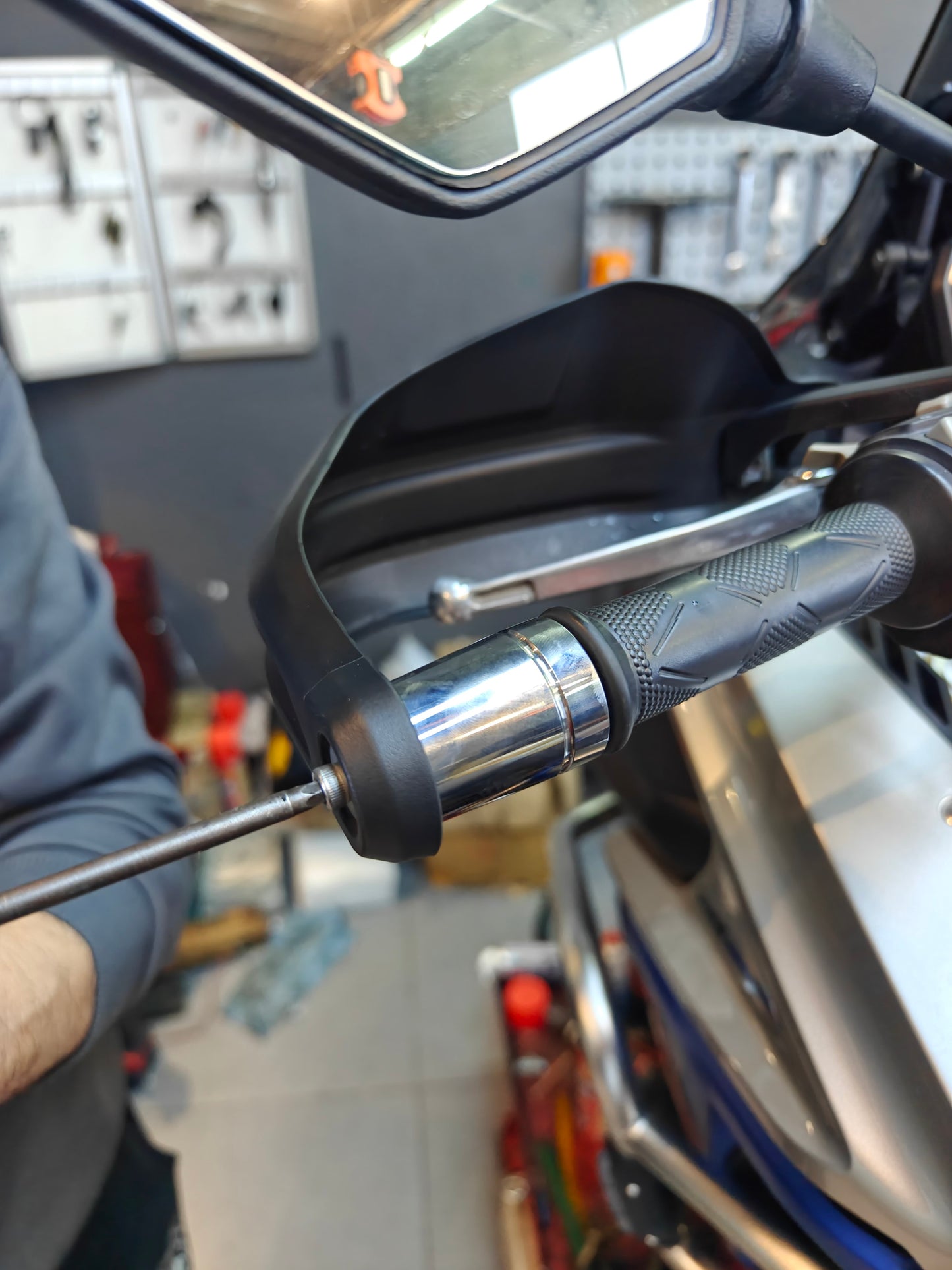 DS525X handlebar balance weight(Reducing vibration)