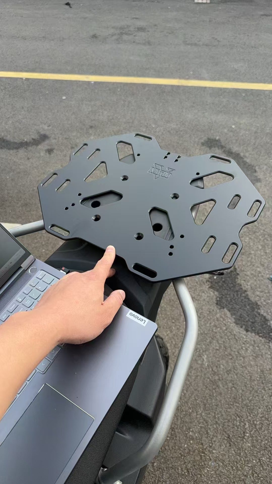 800MT-X Tail Box Support Shelf Bracket (A)