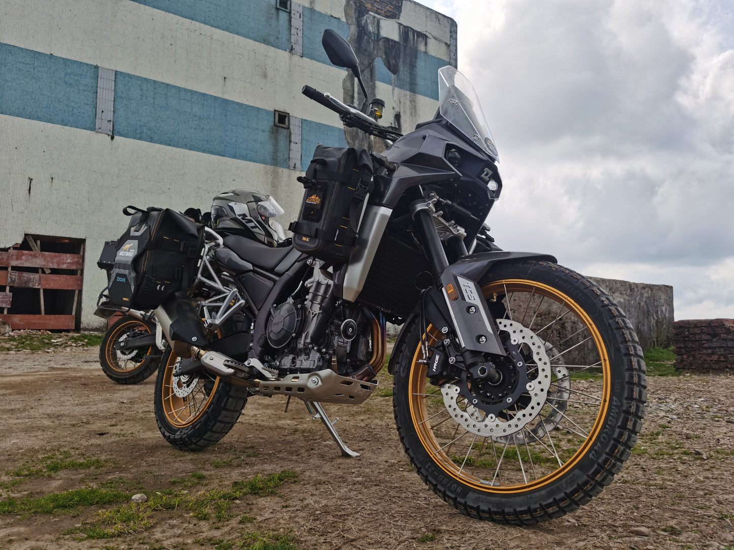 Kove 800X Bumper bag