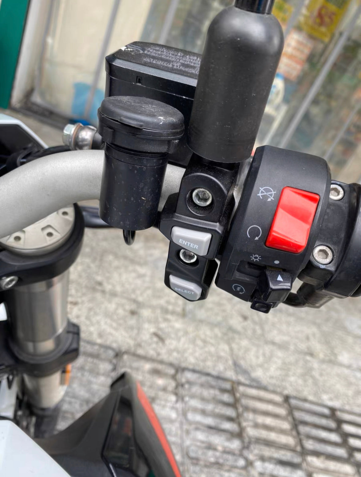 Benelli TRK502 screen upgrade TFT