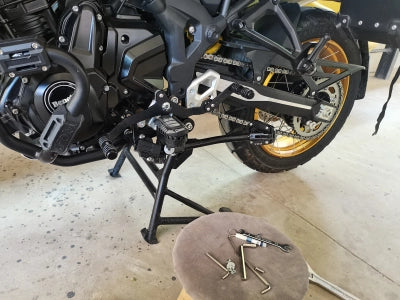TRK702/X modified gear lever