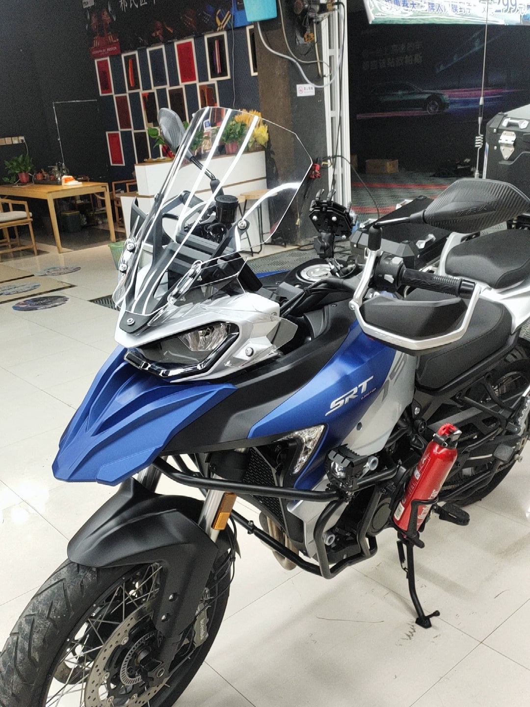 SRT750/800 windshield (Model A)