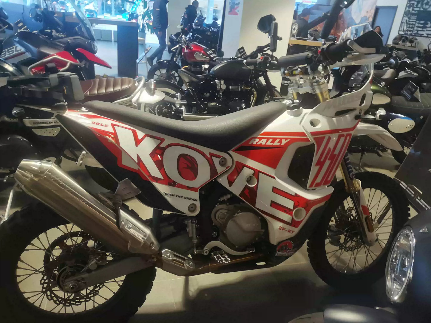 450RALLY Modified seats(raise or lower)