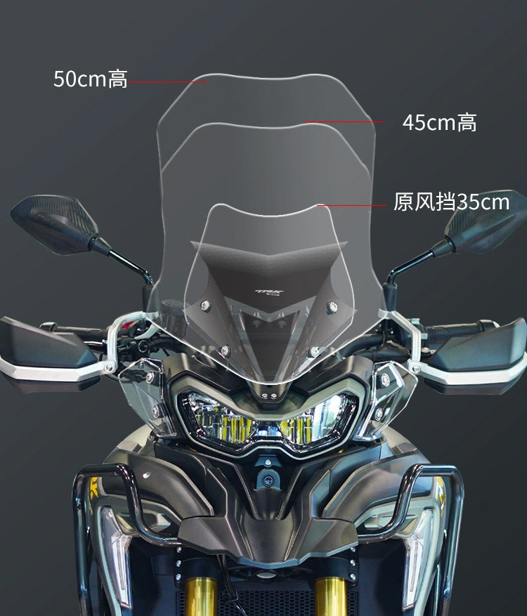 TRK702/X Windshield (B model)