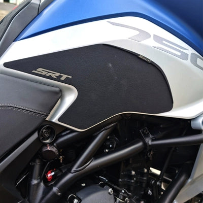 SRT750/800 Fuel tank non-slip stickers (Model A)