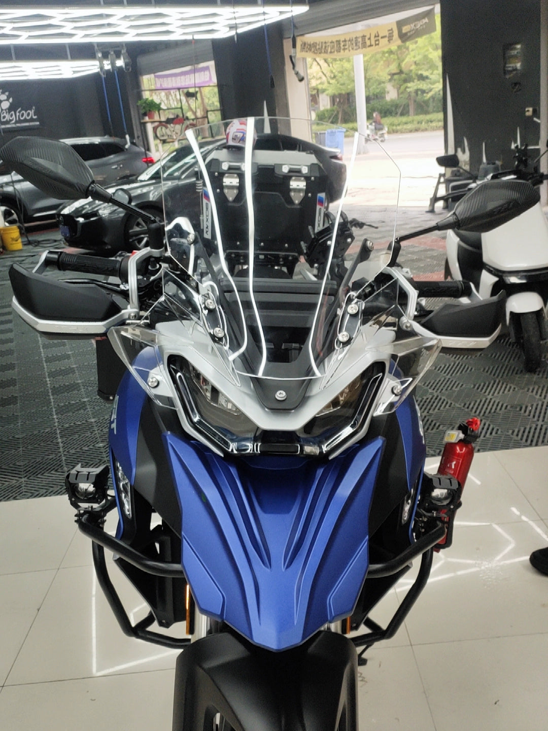 SRT750/800 windshield (Model A)
