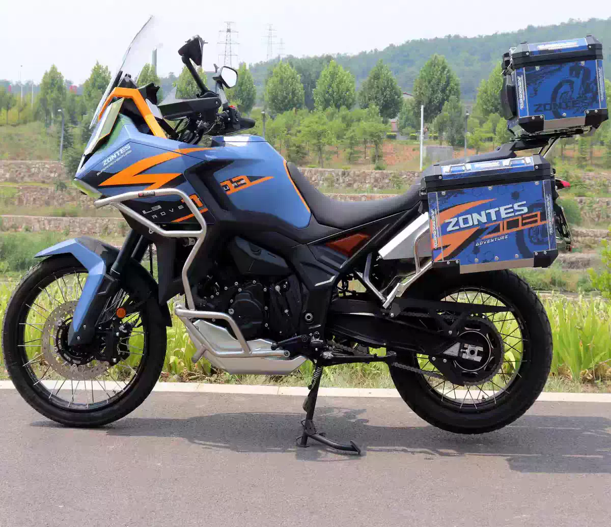 703F Bumper (C)