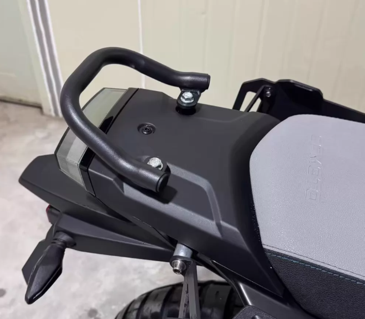 1000MT-X REAR GRAB HANDLE(A)