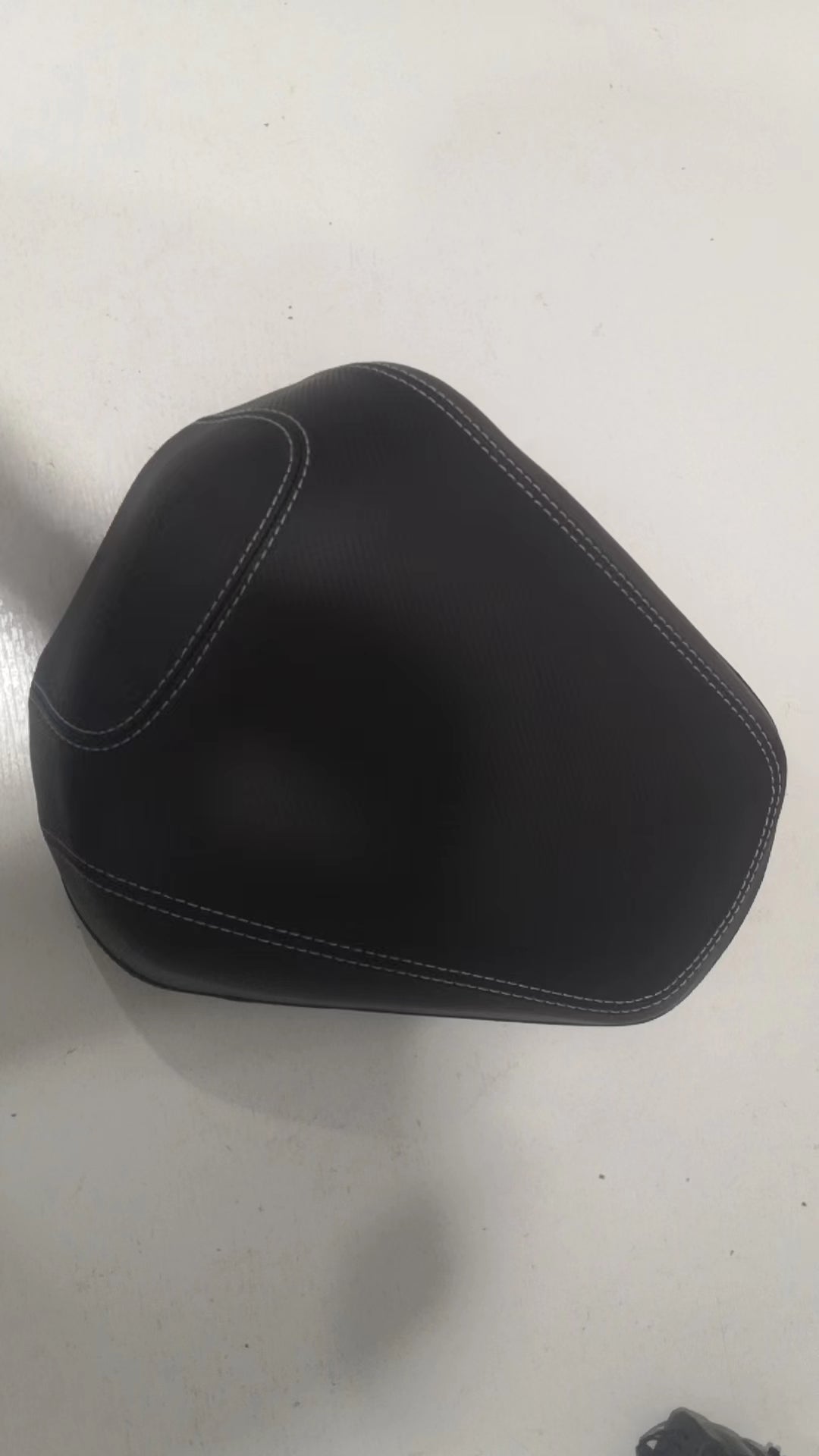 TRK702/X Passenger seat (thickened)