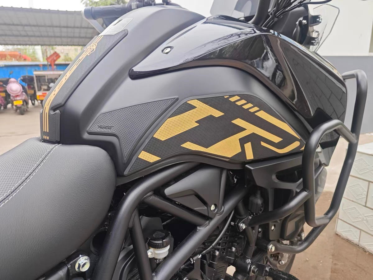 TRK702/X Fuel tank Anti-skid sticker