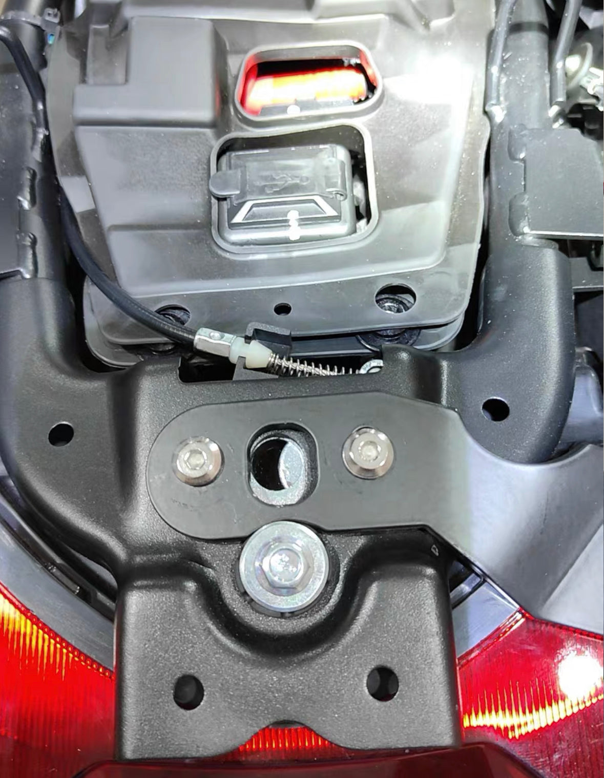 CFMOTO CLX700 Side shelf