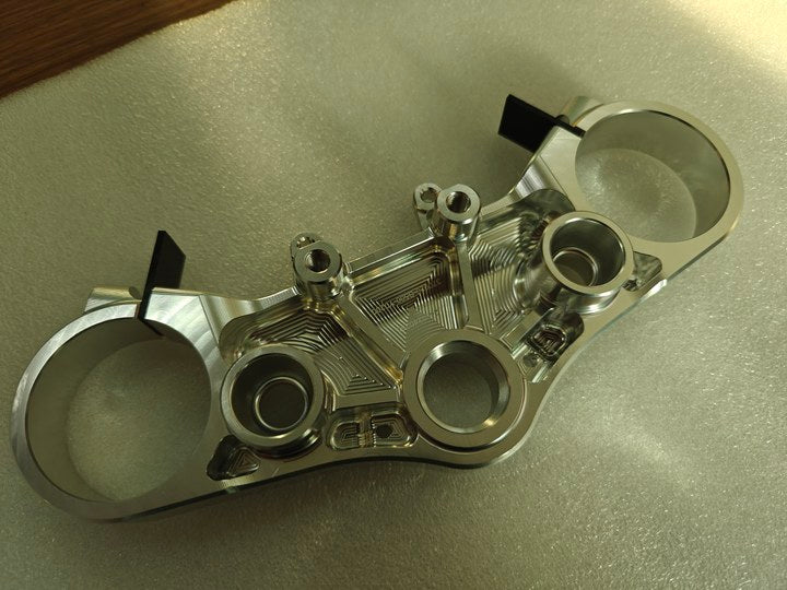 800X Triple Clamp(CNC)
