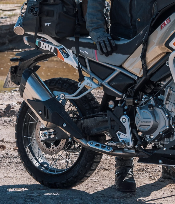 450MT exhaust support (C)