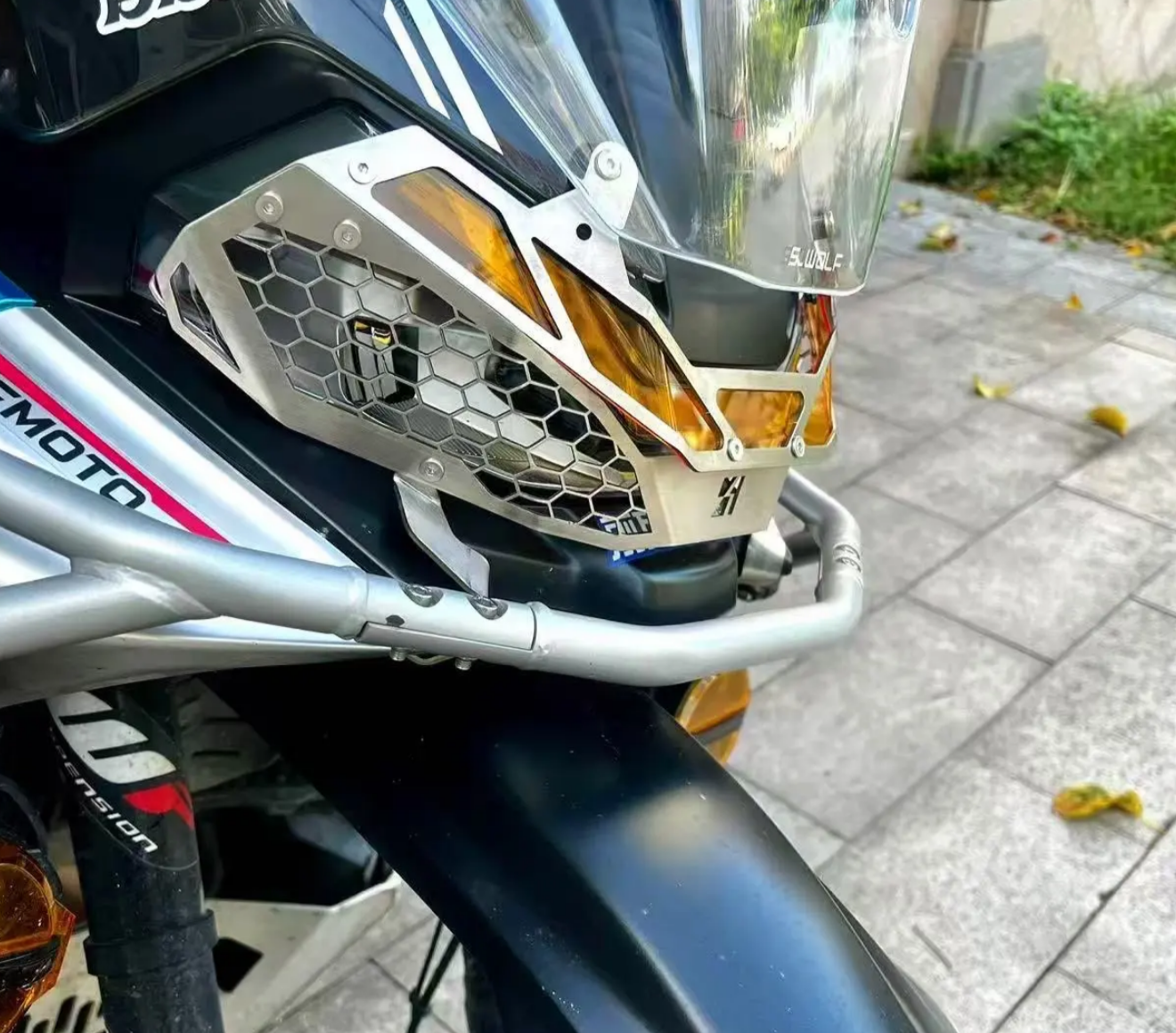 800MT-X Headlight protection (B)