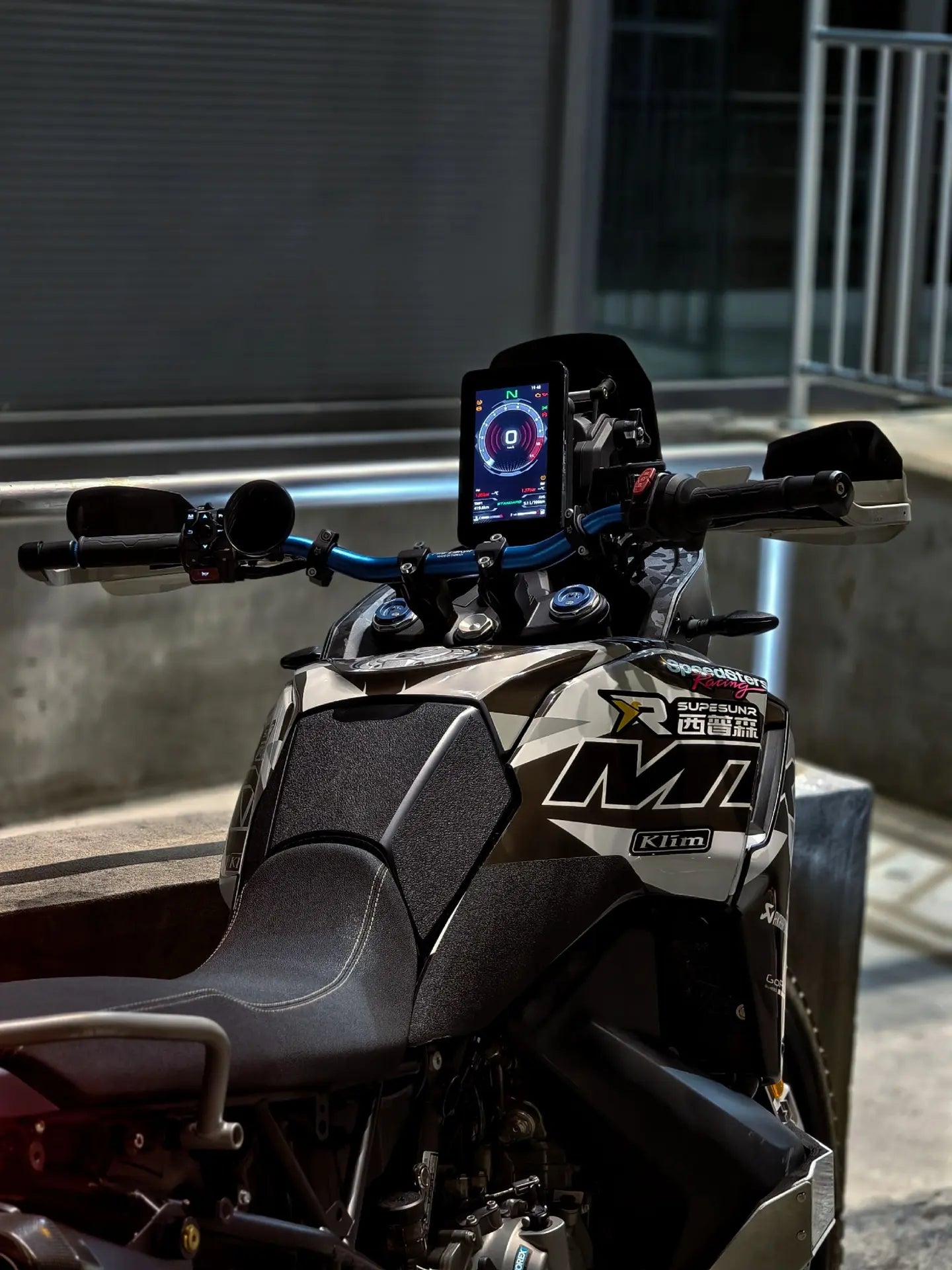 800MT-X Windscreen（F）