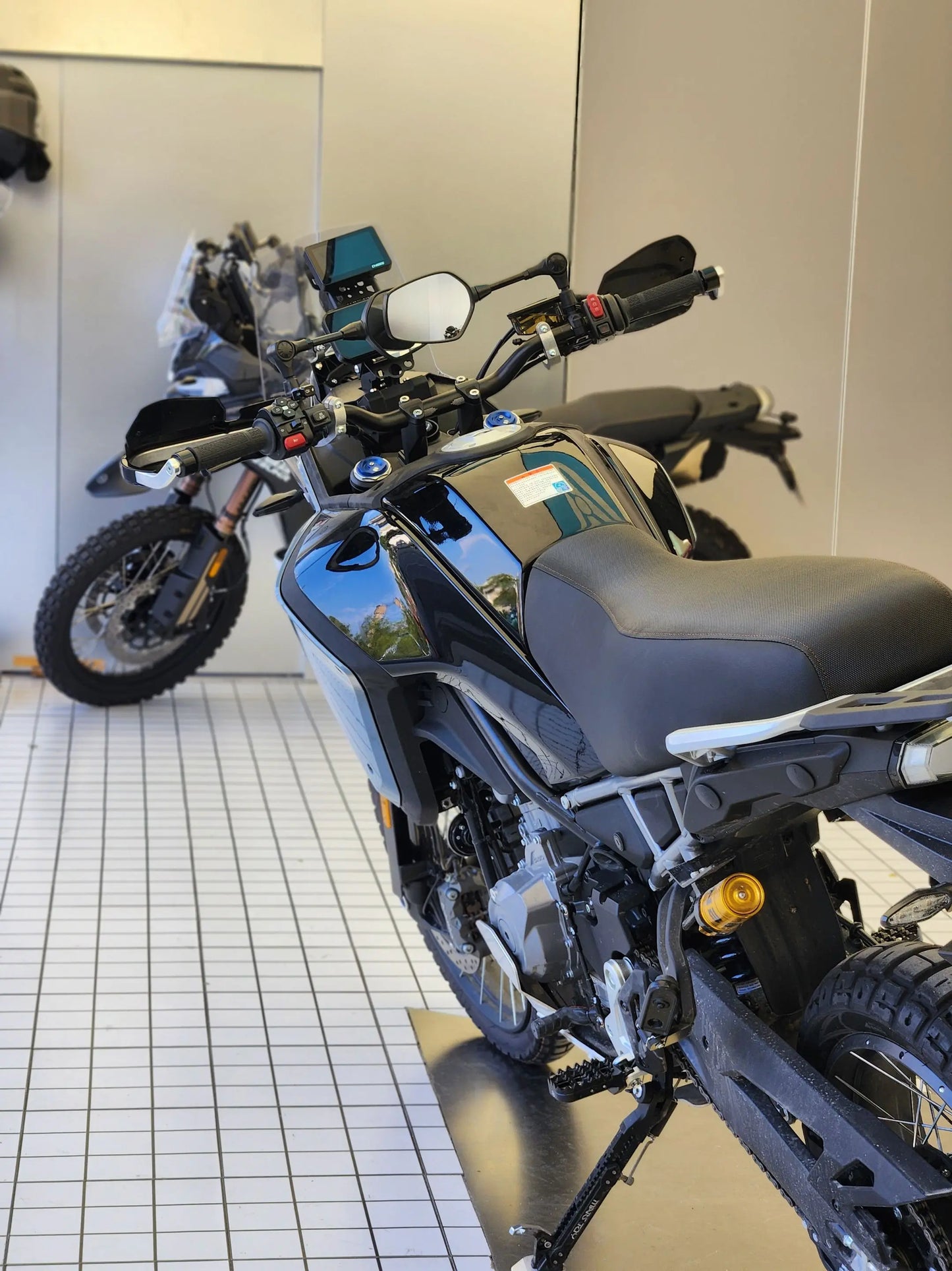 450MT  Front shock absorber (aftermarket)