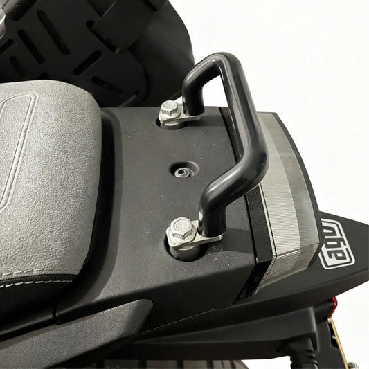 450MT REAR GRAB HANDLE （A）