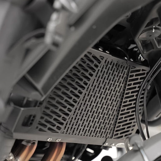 700MT Radiator protection（A）