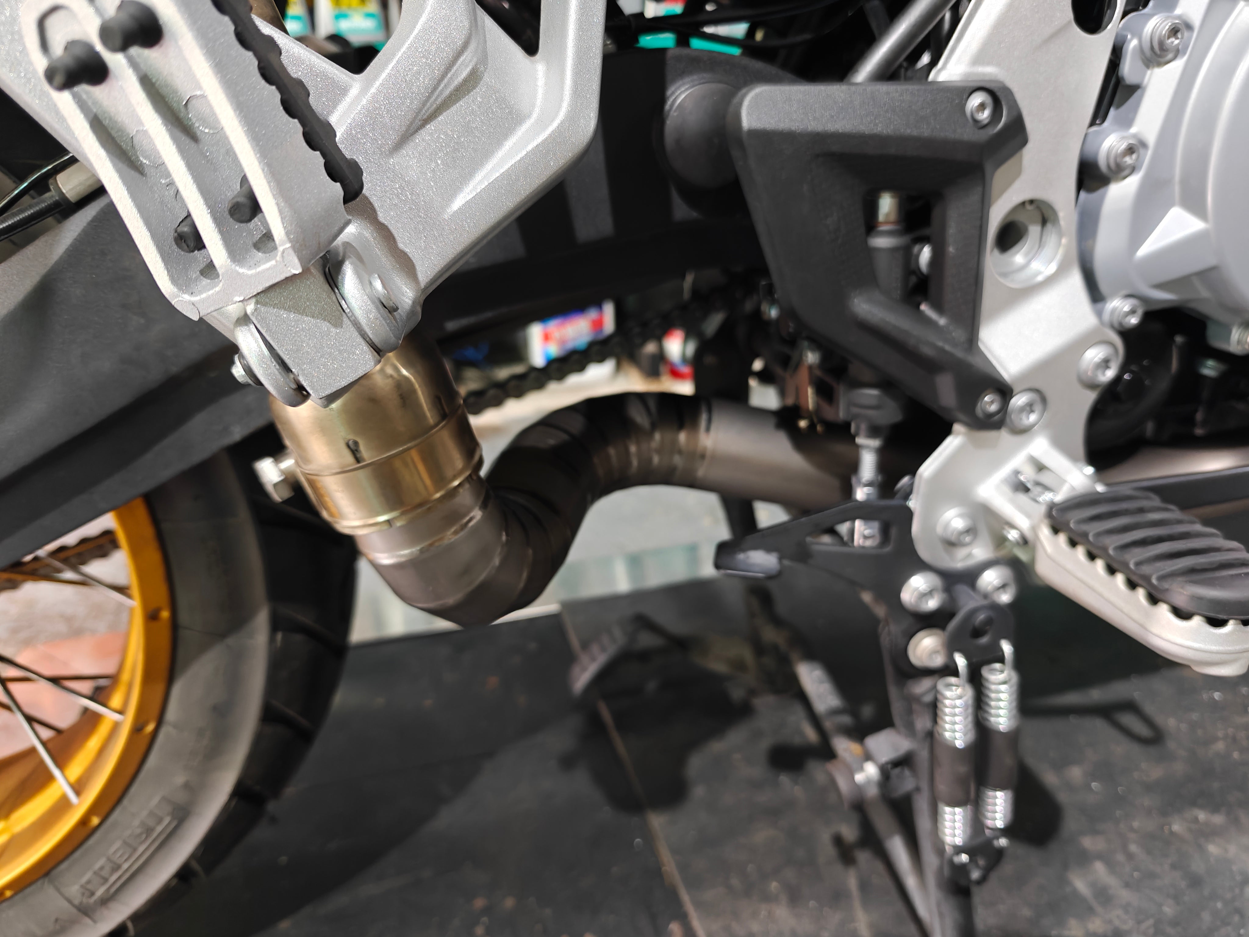 DSX900 Titanium exhaust – Uncle Wang's shop