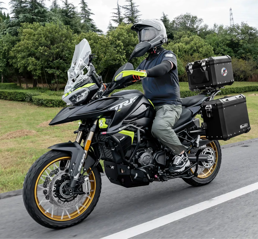 TRK902X BUMPER（B）