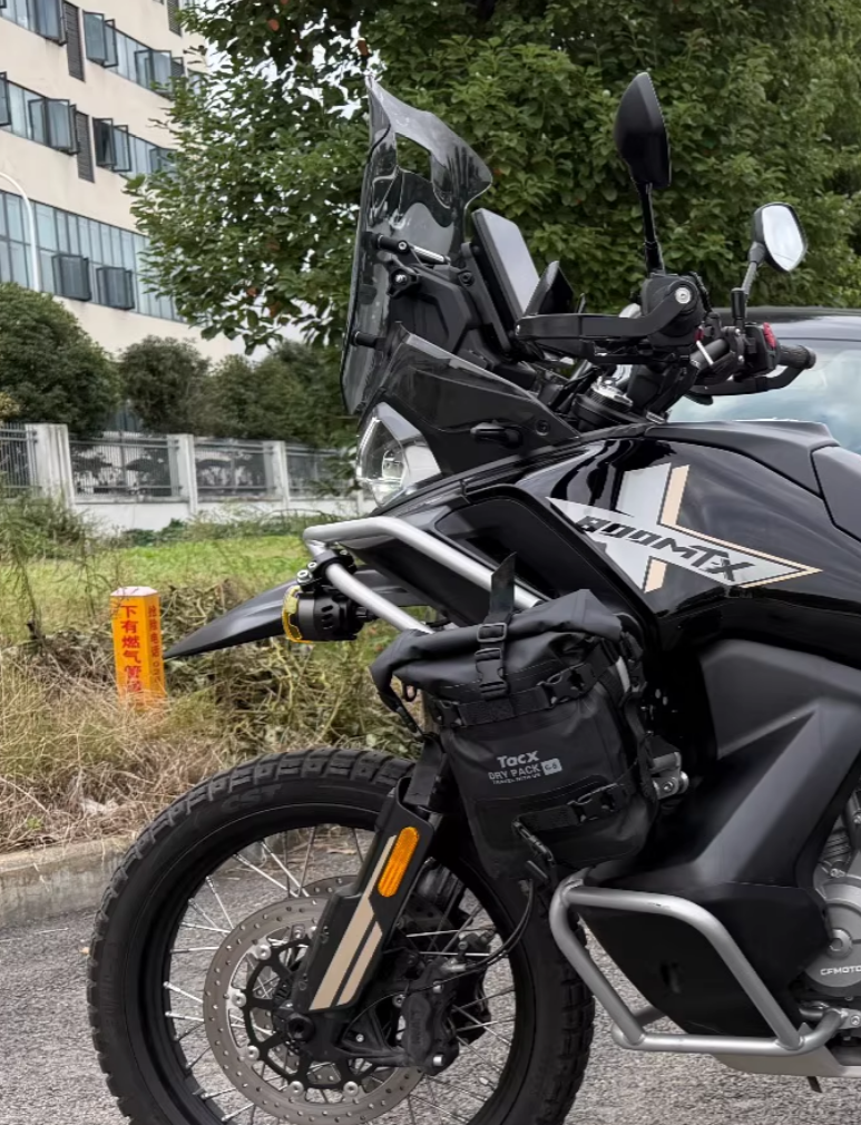 800MT-X Windscreen（E）