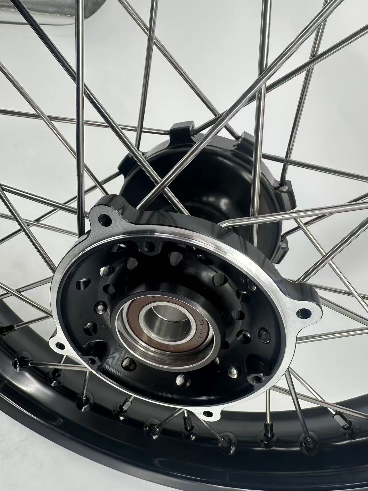 450RALLY wheel hub (Aftermarket) -B