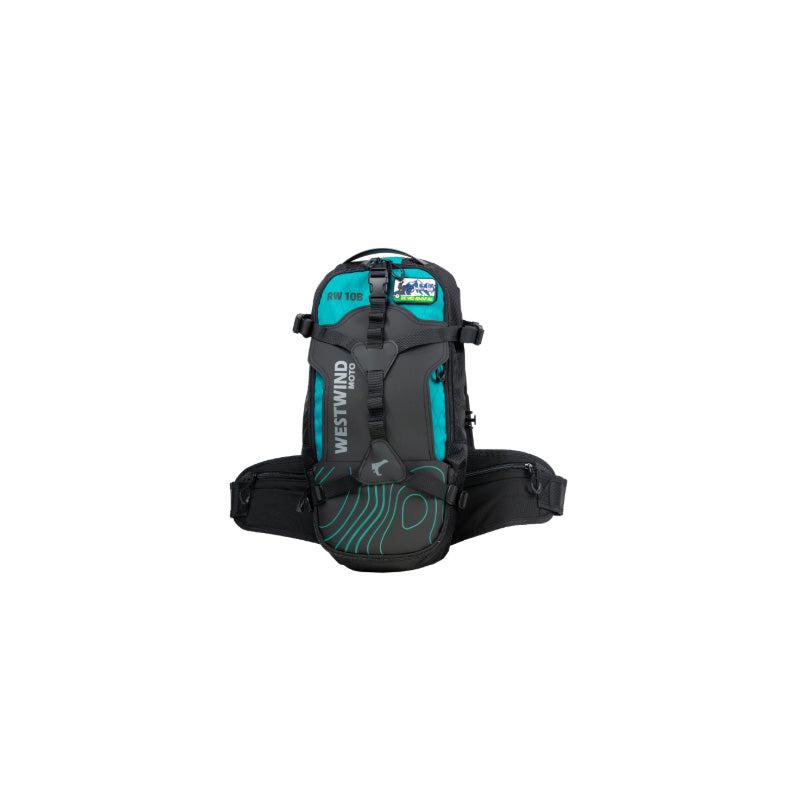 hydration backpack（B）