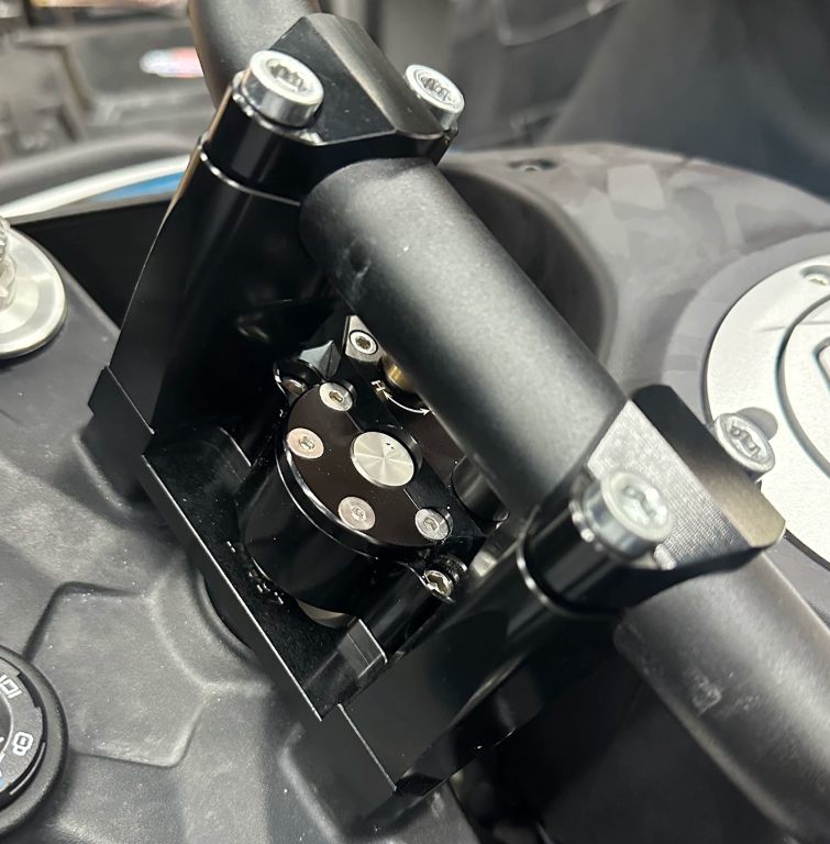 450MT Steering Dampers（C）