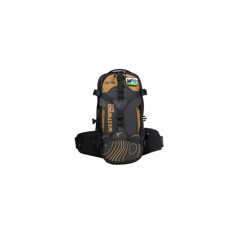 hydration backpack（B）