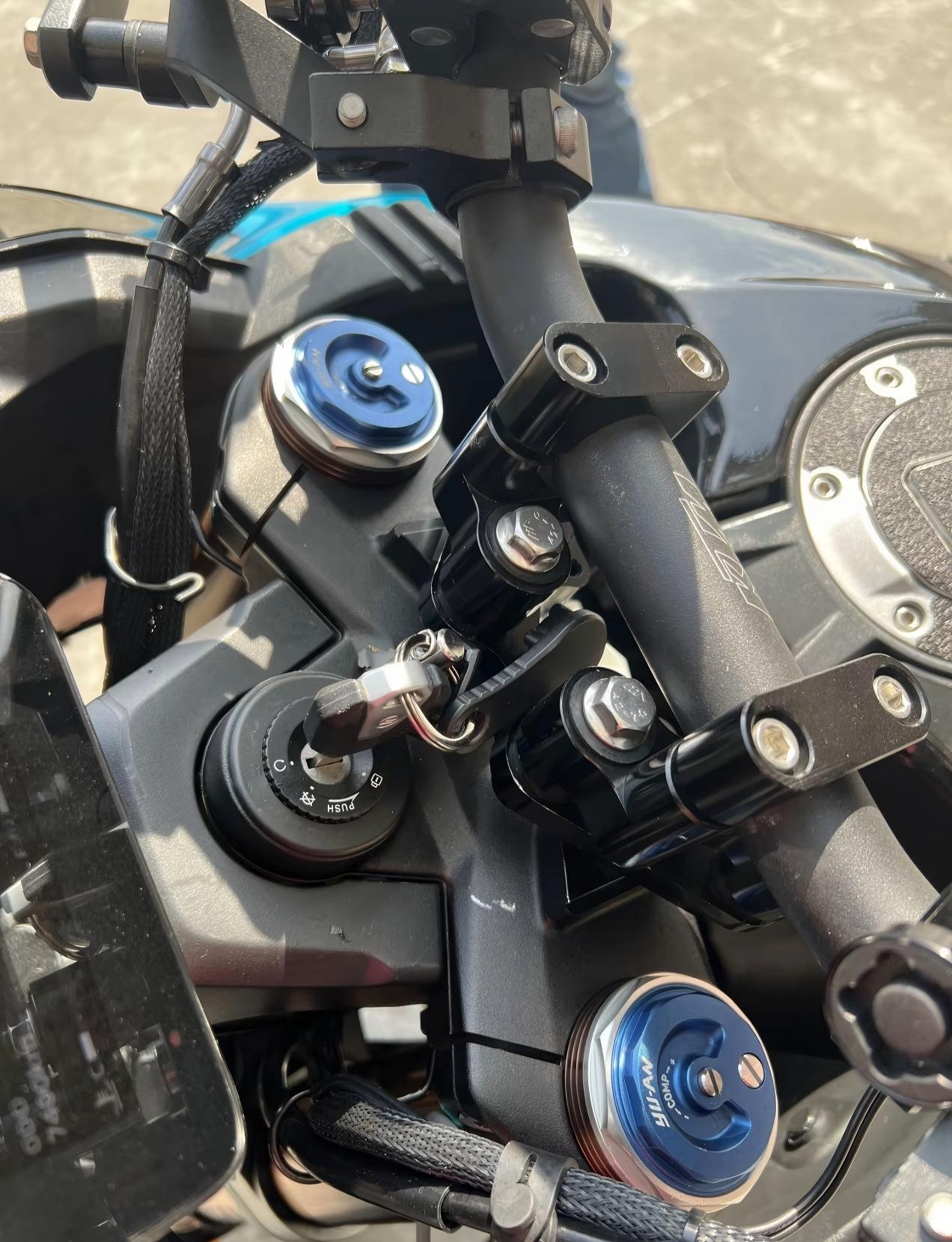 800MT-X Handlebar Risers（D）