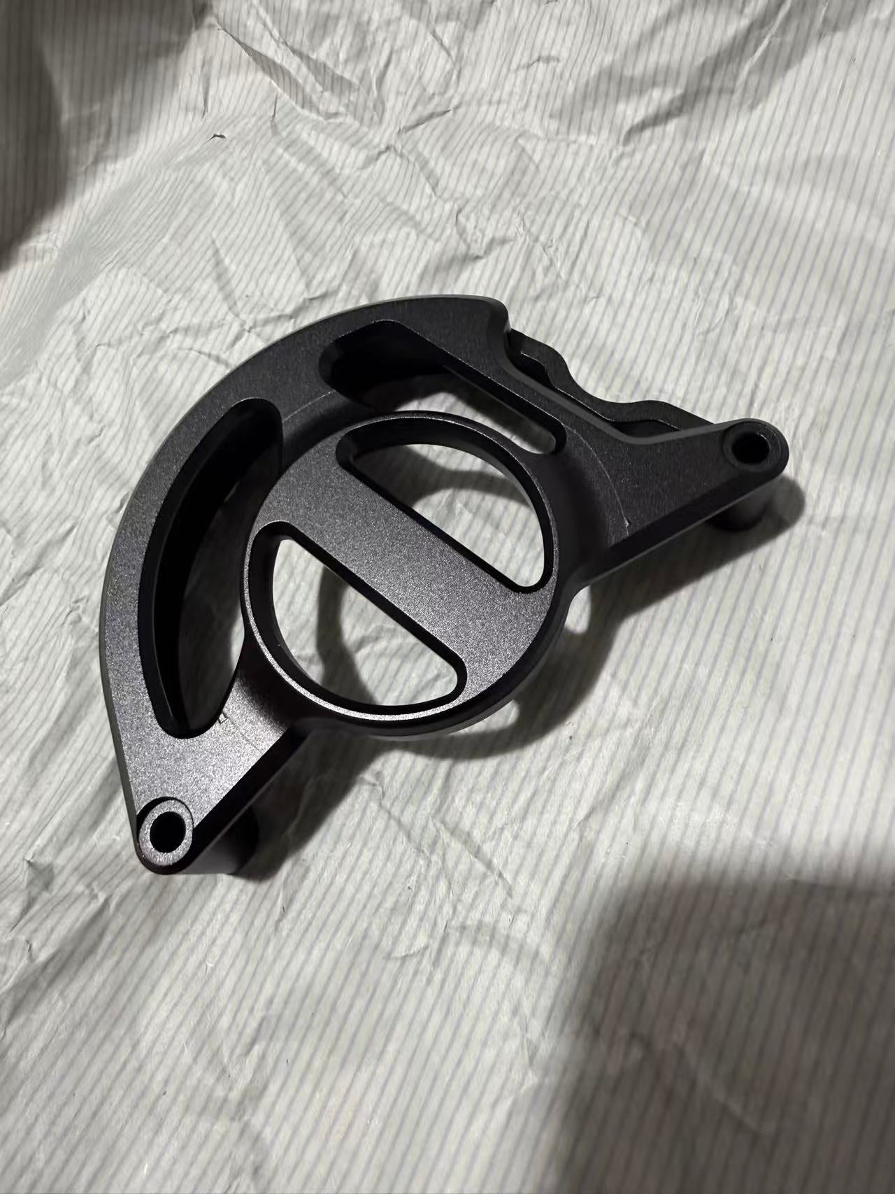 450MT Sprocket cover （B）