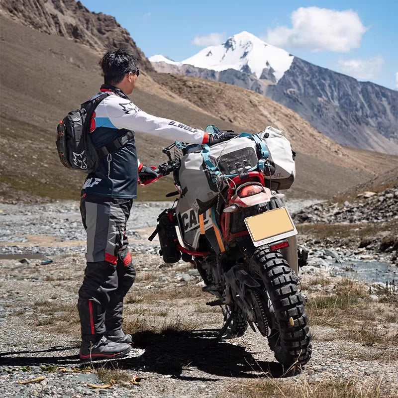 hydration backpack（A）