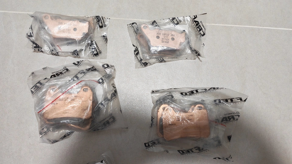 450MT Brake pads (OEM)
