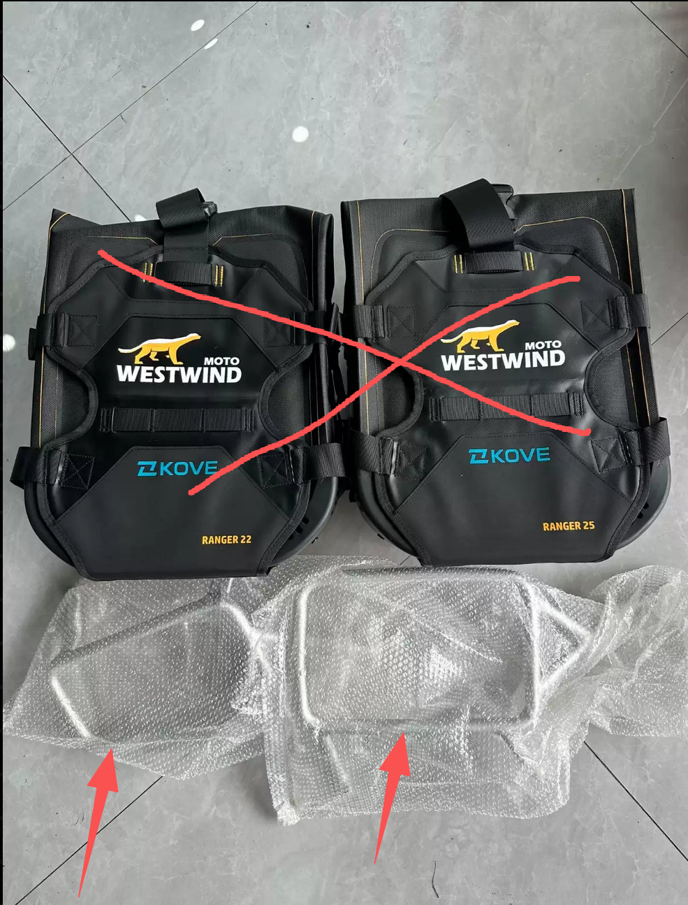 Kove 800X SIDE BOX BRACKET（OEM）