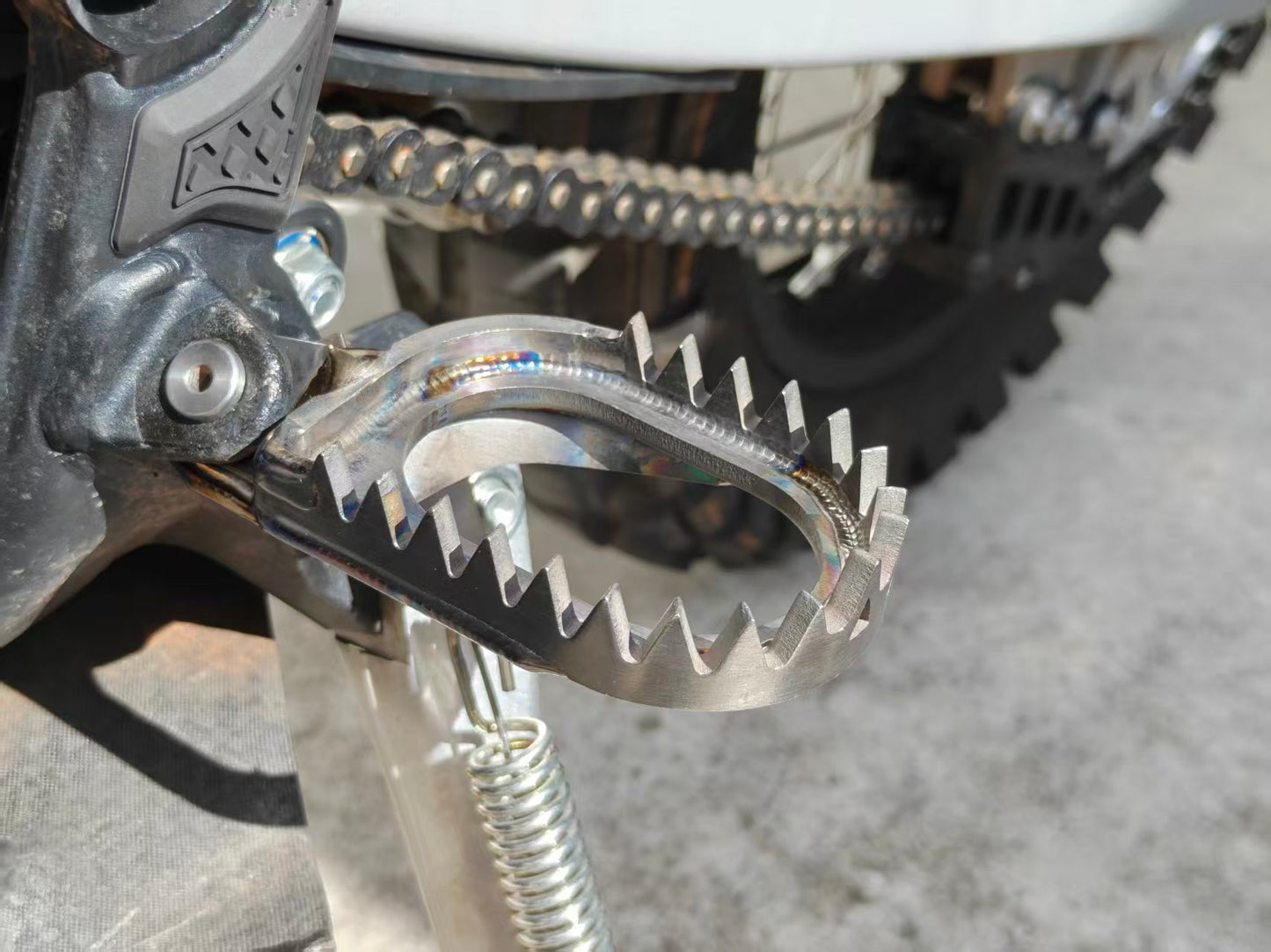 450RALLY pedals (Titanium)