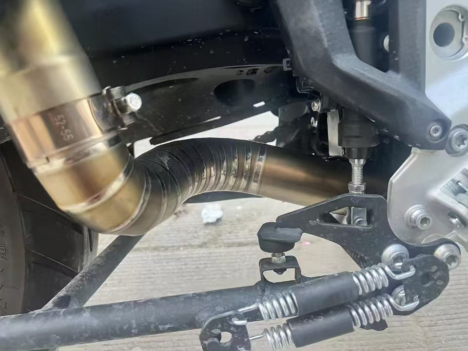 DSX900 Titanium exhaust